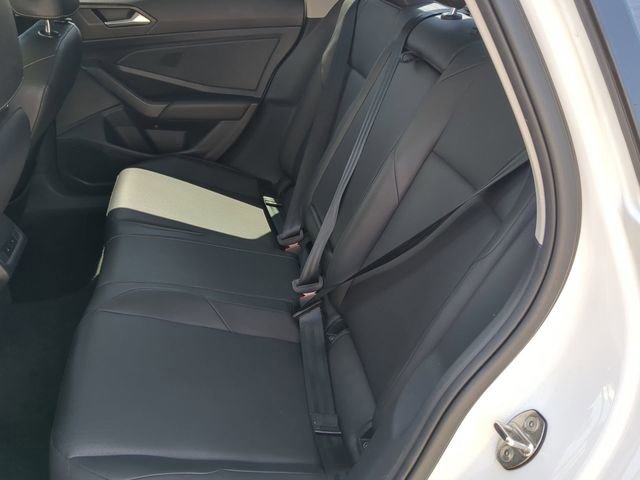 Used 2020 Volkswagen Jetta SE w/ SE Cold Weather Package image 15