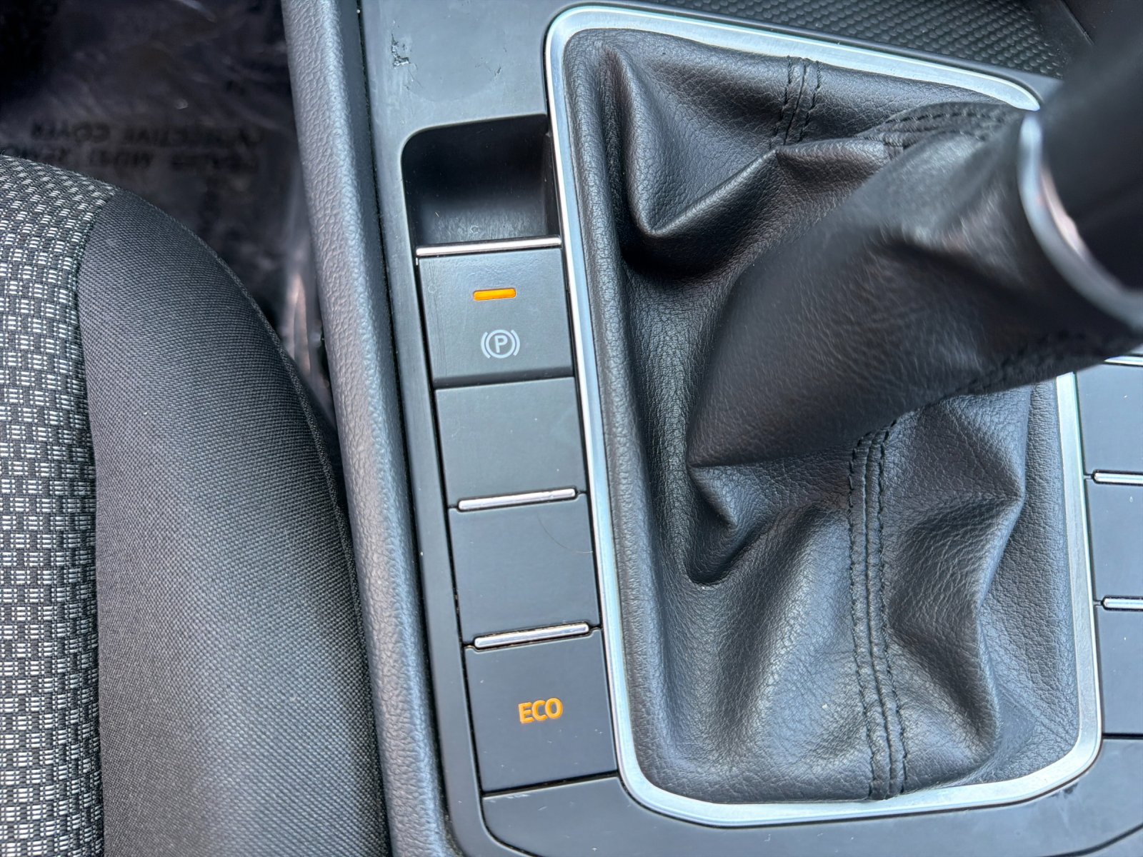 Used 2019 Volkswagen Jetta S w/ Driver Assistance Package FWD image 40