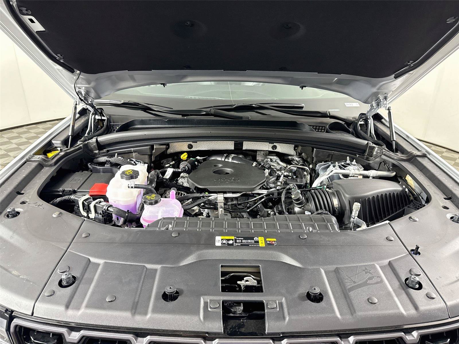 New 2026 Jeep Grand Cherokee L Limited AWD/4WD image 25