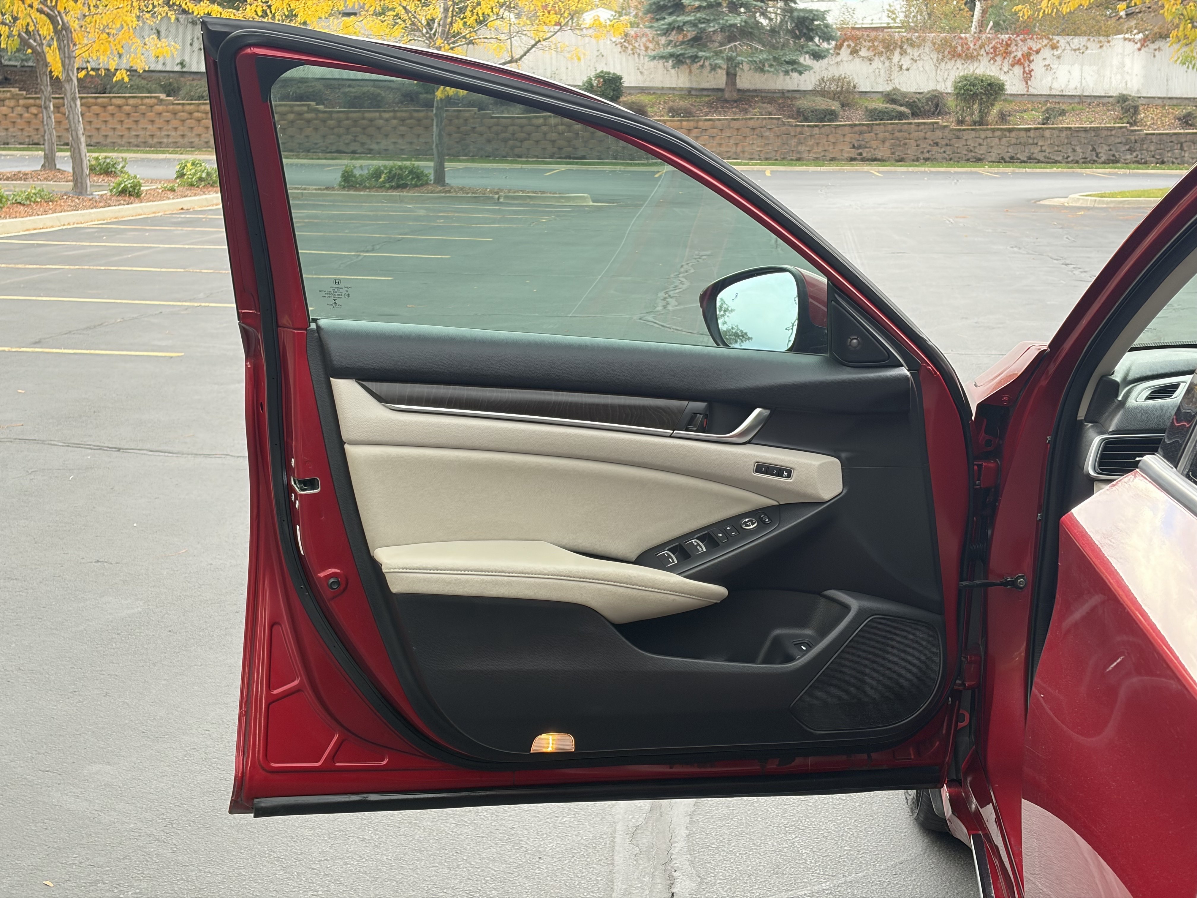 Used 2018 Honda Accord EX-L image 14