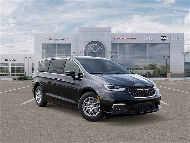New 2026 Chrysler Pacifica Select FWD image 5