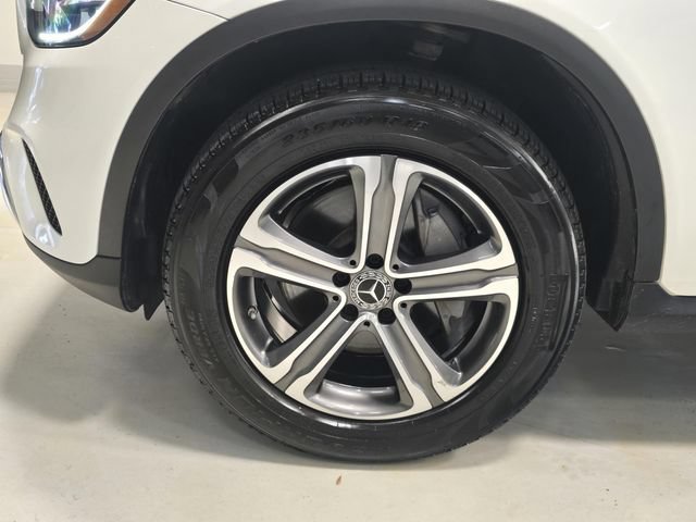 Used 2020 Mercedes-Benz GLC 300 image 7