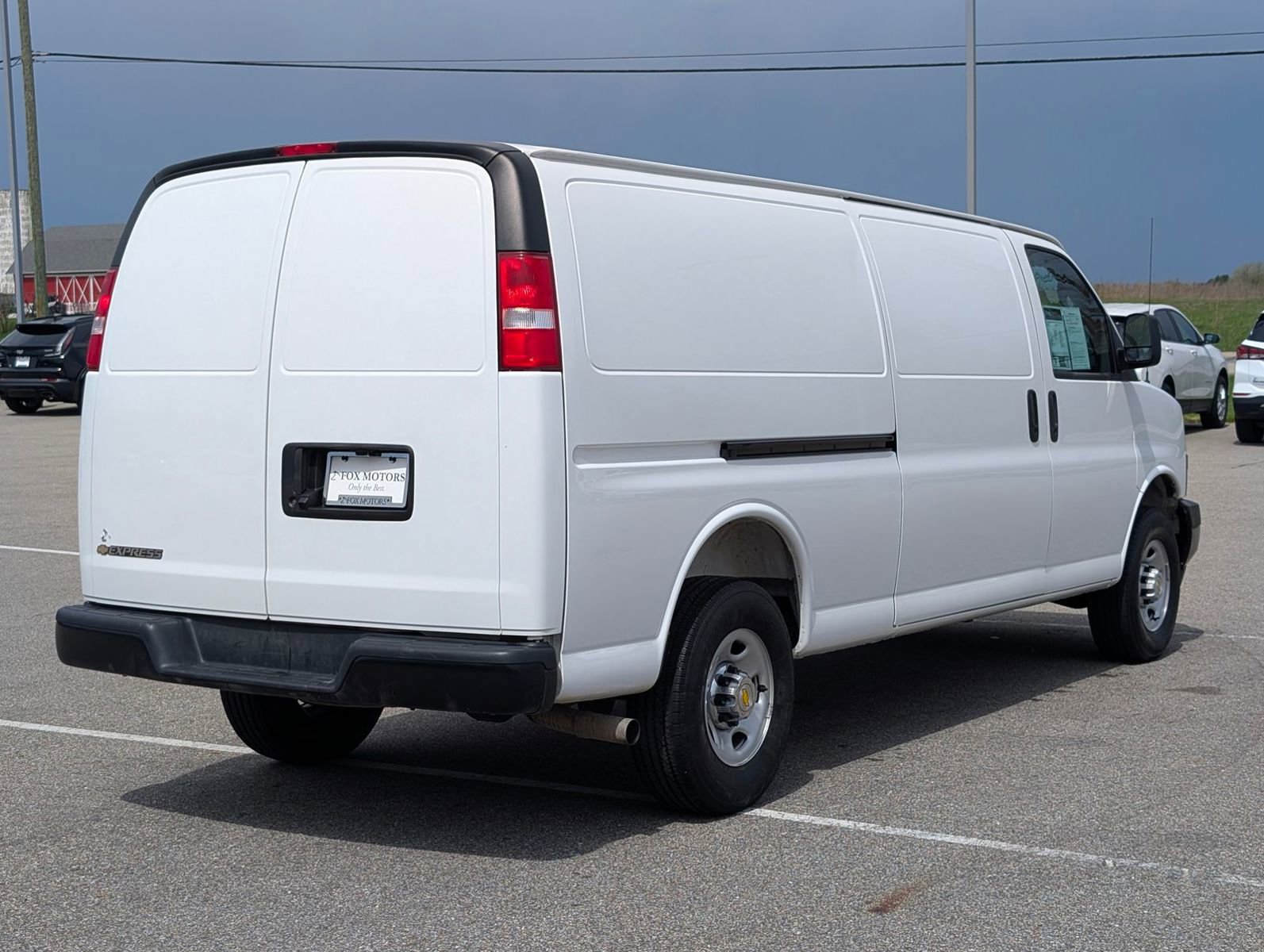Used 2025 Chevrolet Express 2500 Extended w/ Driver Convenience Package RWD image 4
