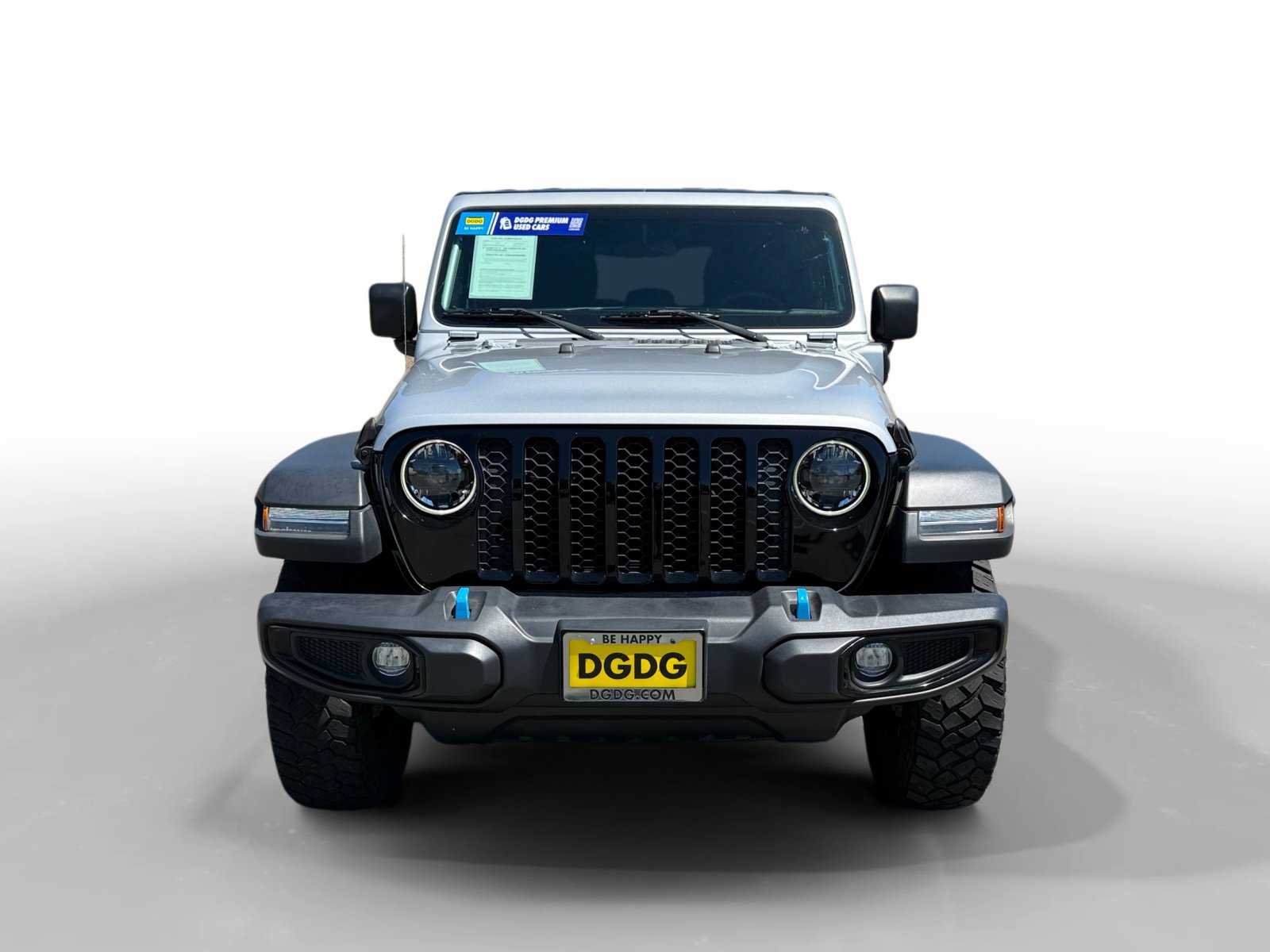 Used 2023 Jeep Wrangler Unlimited w/ Cold Weather Group AWD/4WD image 8