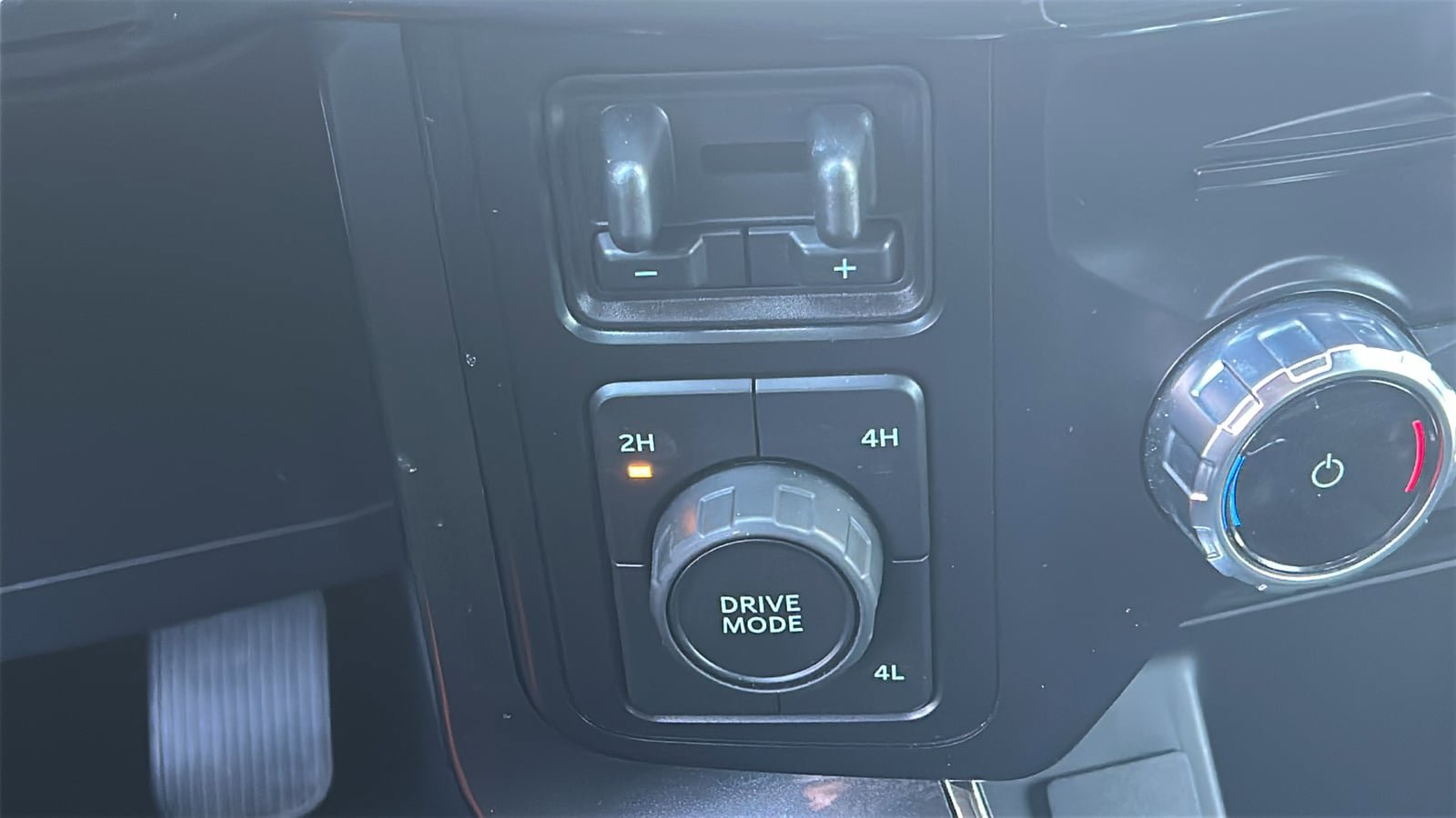 Used 2022 Ford F150 XLT w/ Equipment Group 302A High AWD/4WD image 24