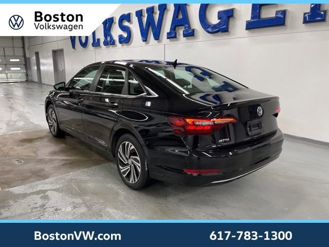 Used 2020 Volkswagen Jetta SEL image 2
