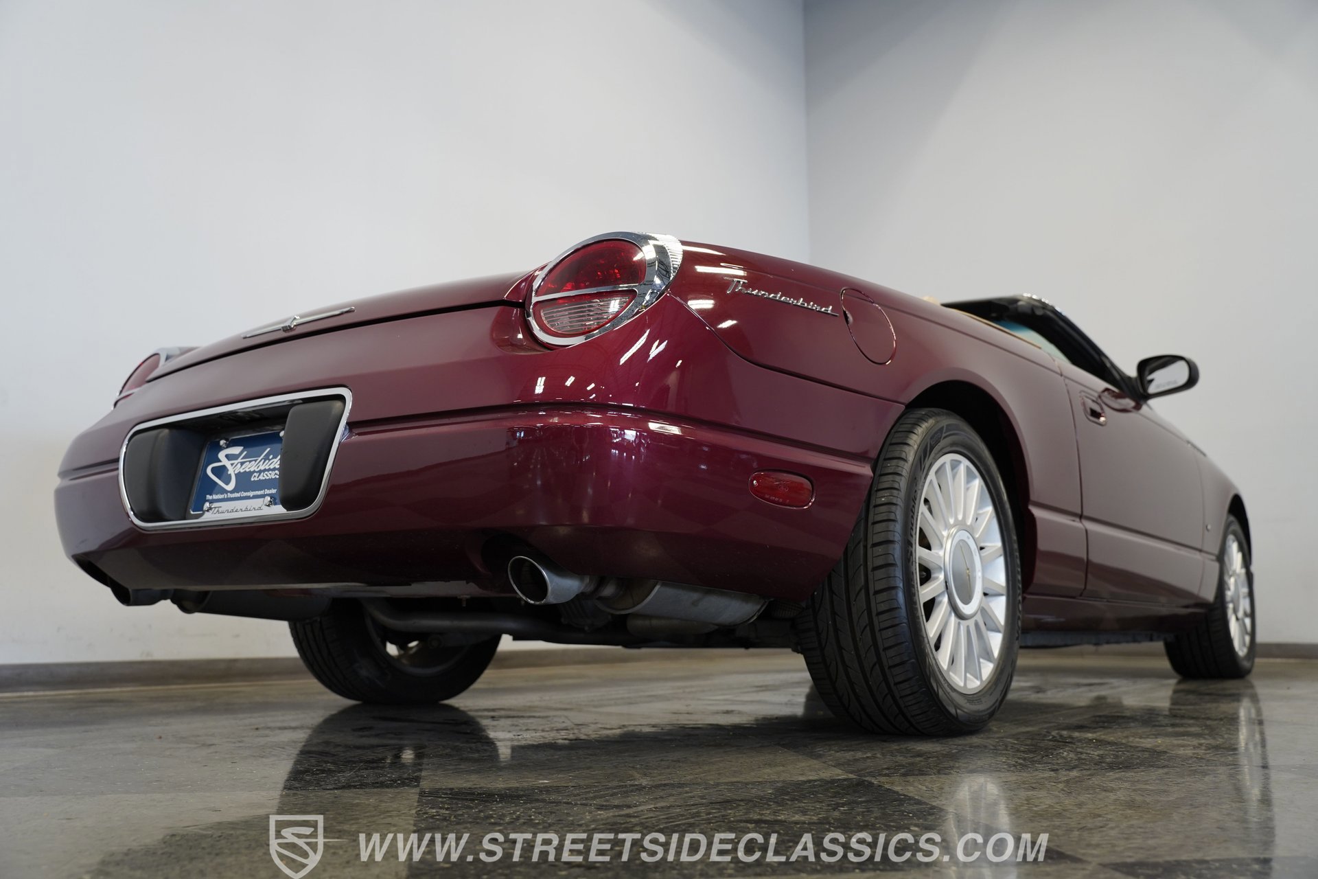 Used 2004 Ford Thunderbird RWD image 34