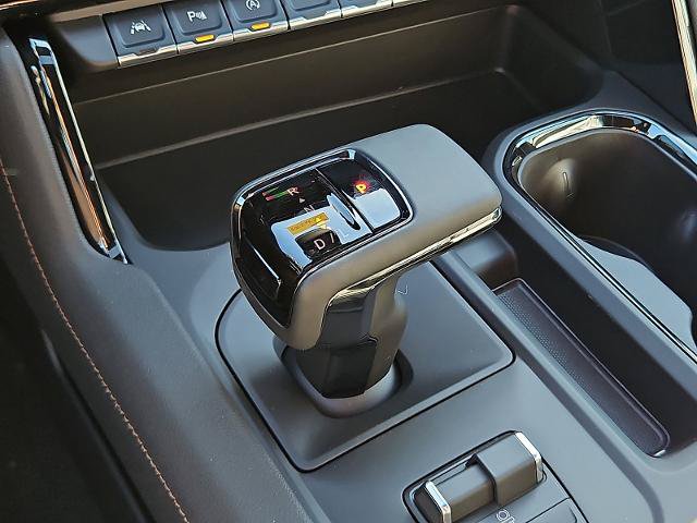 New 2026 GMC Sierra 1500 AT4 w/ AT4 Premium Package AWD/4WD image 13