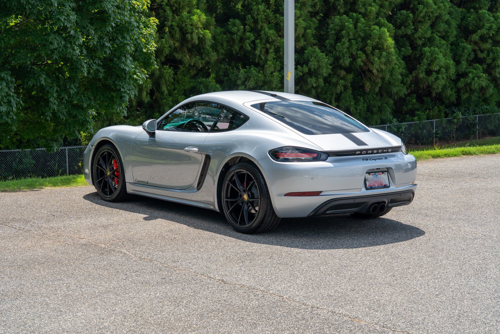 Used 2018 Porsche 718 Cayman S RWD image 3
