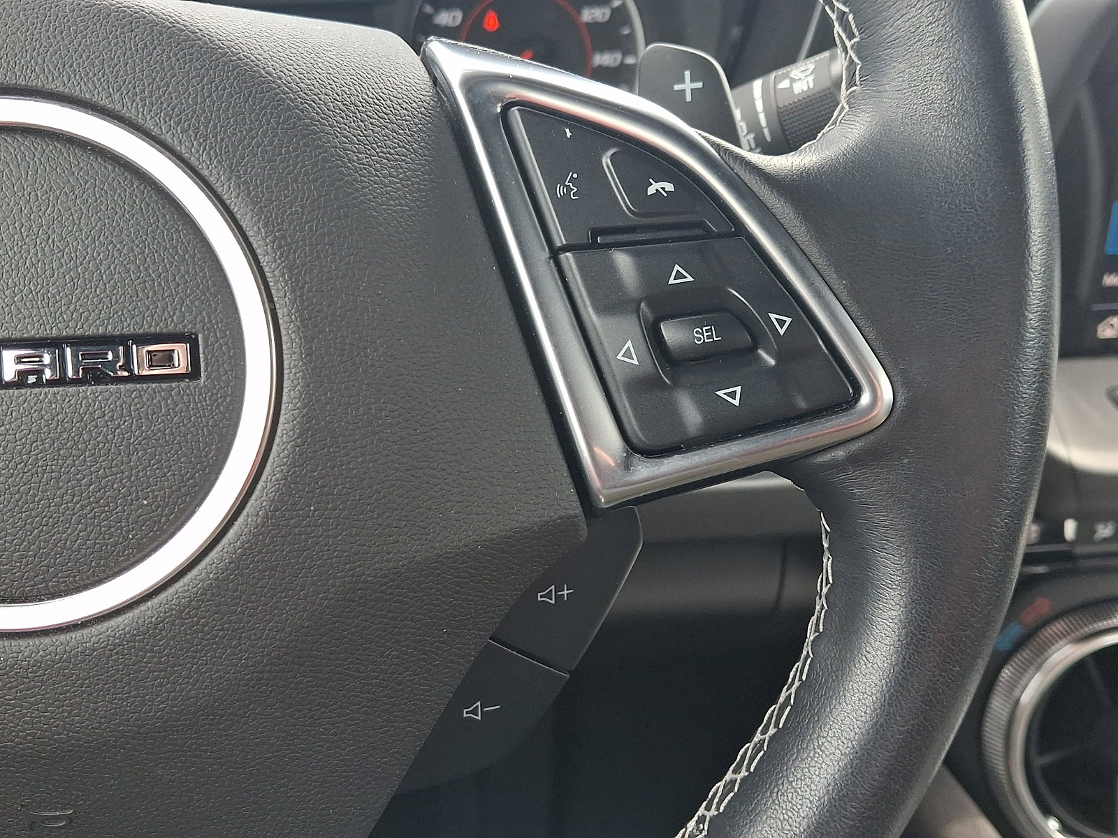 Used 2021 Chevrolet Camaro LT RWD image 22