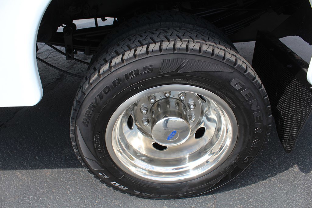 Used 2018 Ford F450 XL w/ Power Equipment Group AWD/4WD image 31