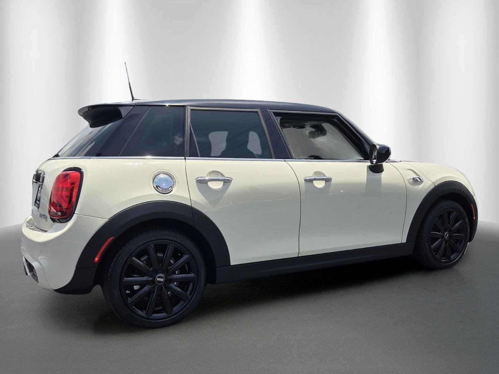 Used 2021 MINI Cooper S w/ Storage Package FWD image 7