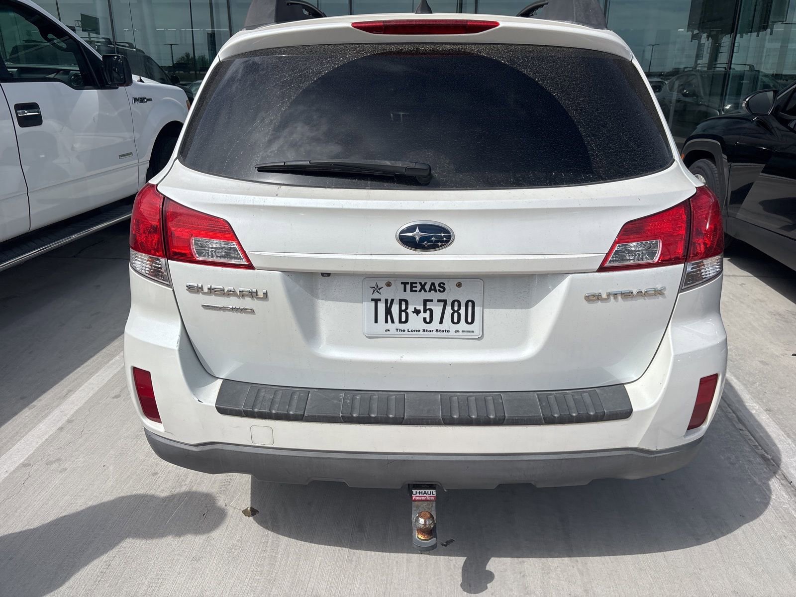 Used 2011 Subaru Outback 2.5i Limited AWD/4WD image 4