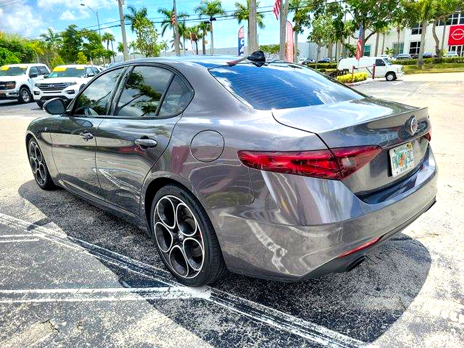 Used 2023 Alfa Romeo Giulia Ti w/ Active Assist Plus Package RWD image 5