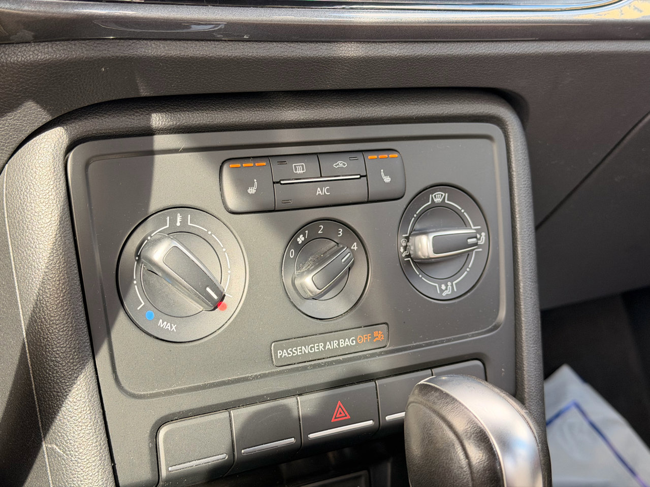 Used 2017 Volkswagen Beetle 1.8T S image 21