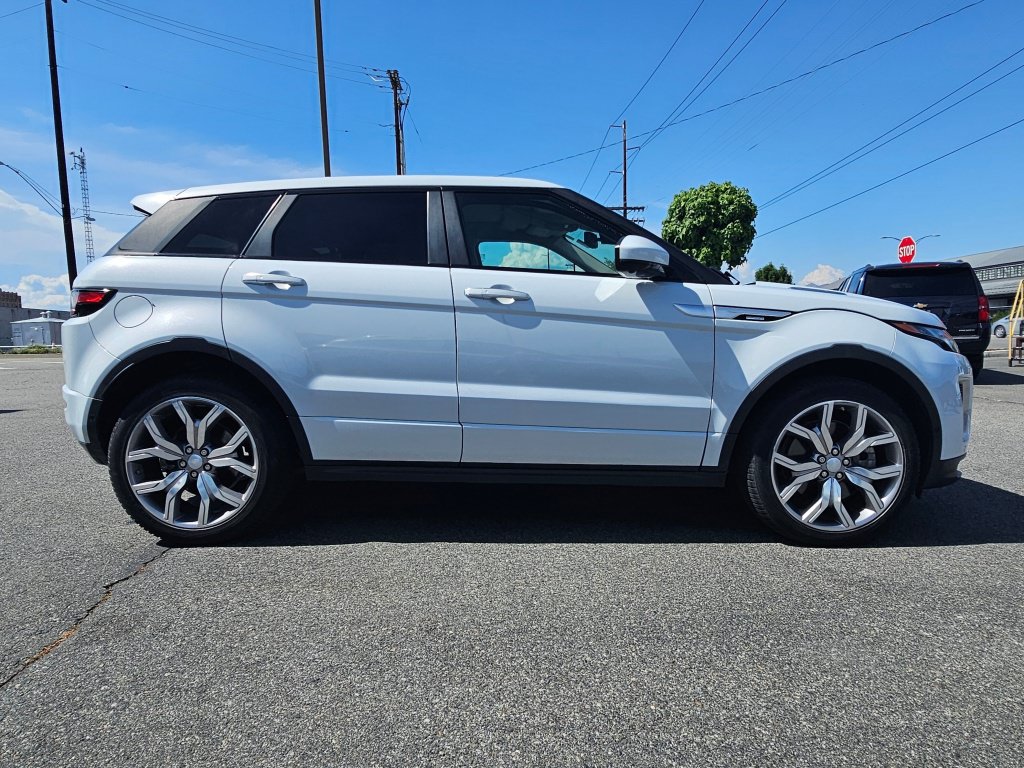Used 2018 Land Rover Range Rover Evoque Autobiography AWD/4WD image 6