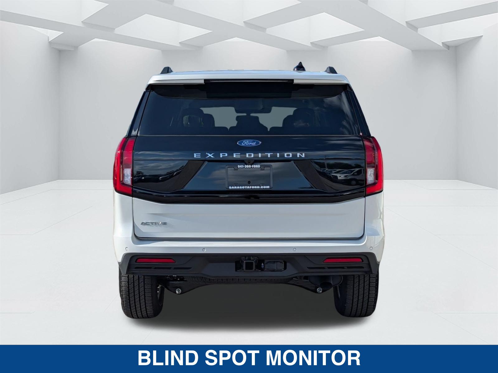 New 2026 Ford Expedition Active RWD image 7
