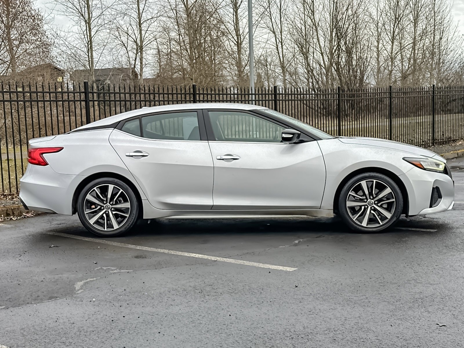 Used 2020 Nissan Maxima 3.5 SV w/ Floor Mat Group image 2