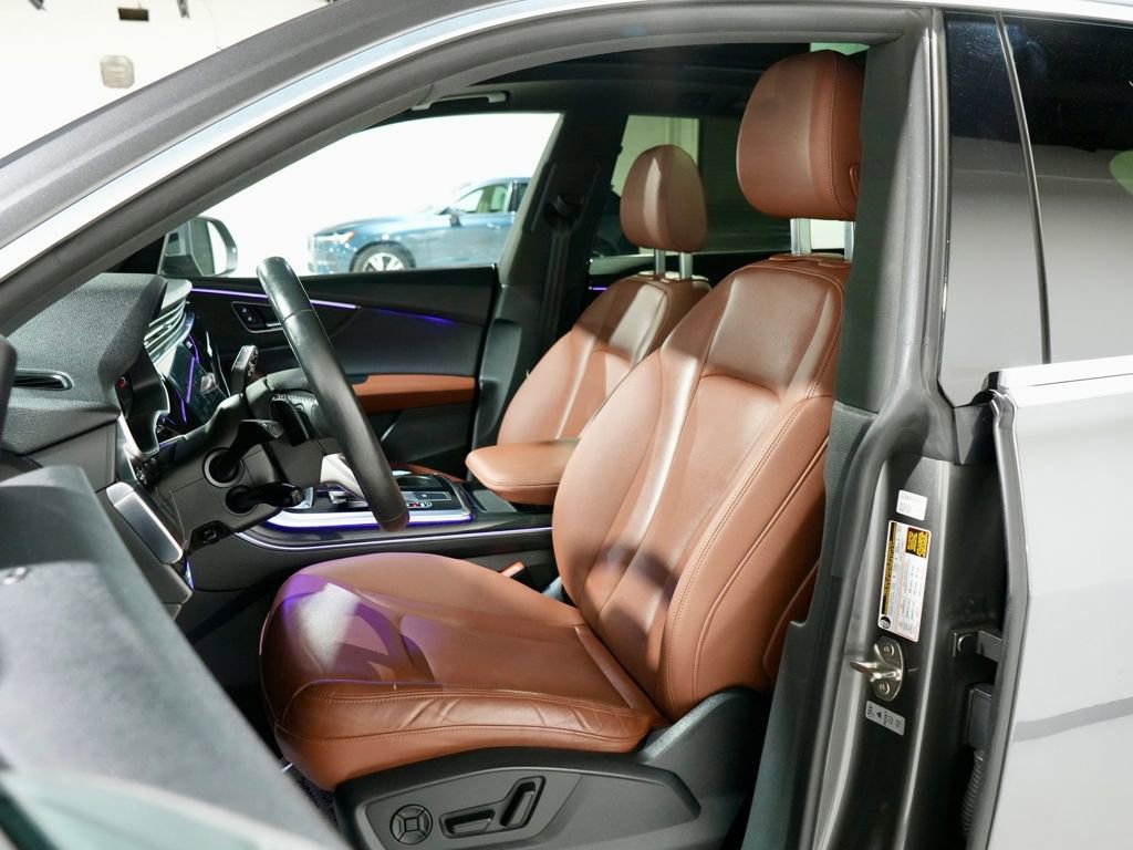 Used 2020 Audi Q8 Premium Plus w/ Premium Plus Package image 3