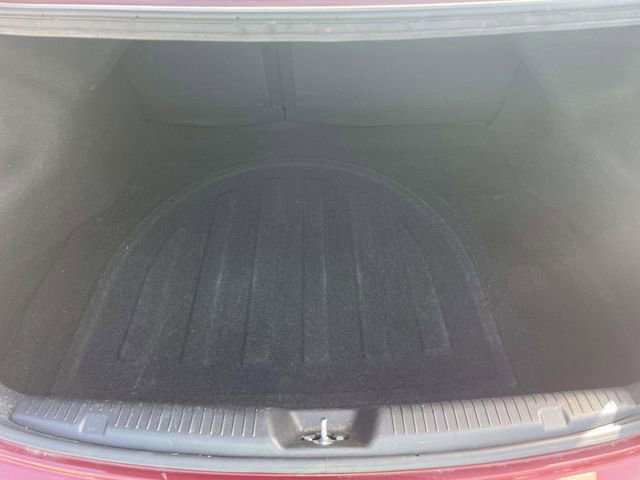 Used 2014 Hyundai Elantra SE image 8