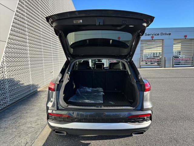 Certified 2025 Audi Q5 Premium AWD/4WD image 18