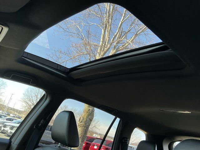 Used 2023 Honda Passport EX-L image 17