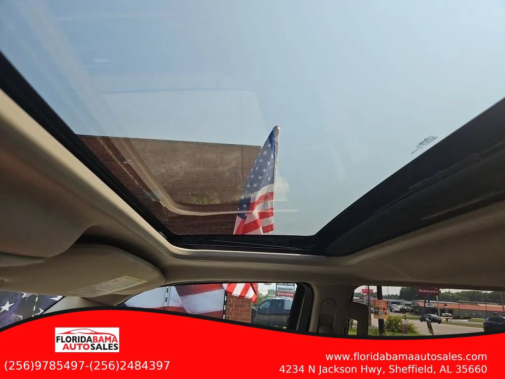 Used 2014 Lincoln Navigator 2WD image 13