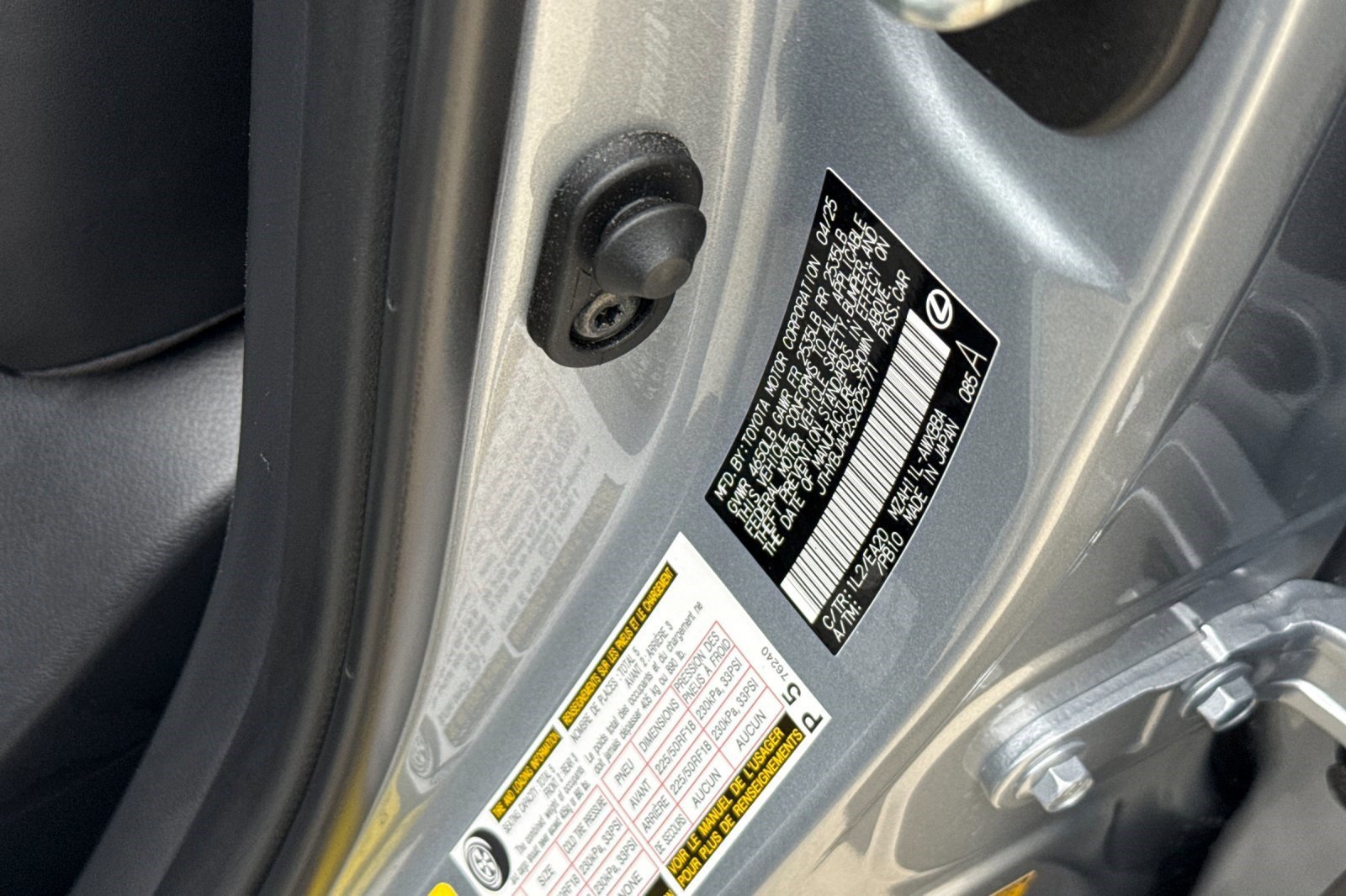 Certified 2025 Lexus UX 300h FWD image 20