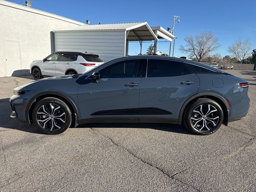 Used 2026 Toyota Crown Limited image 4