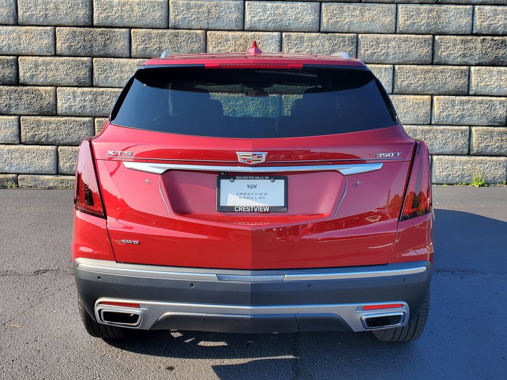 Used 2024 Cadillac XT5 Premium Luxury AWD/4WD image 4