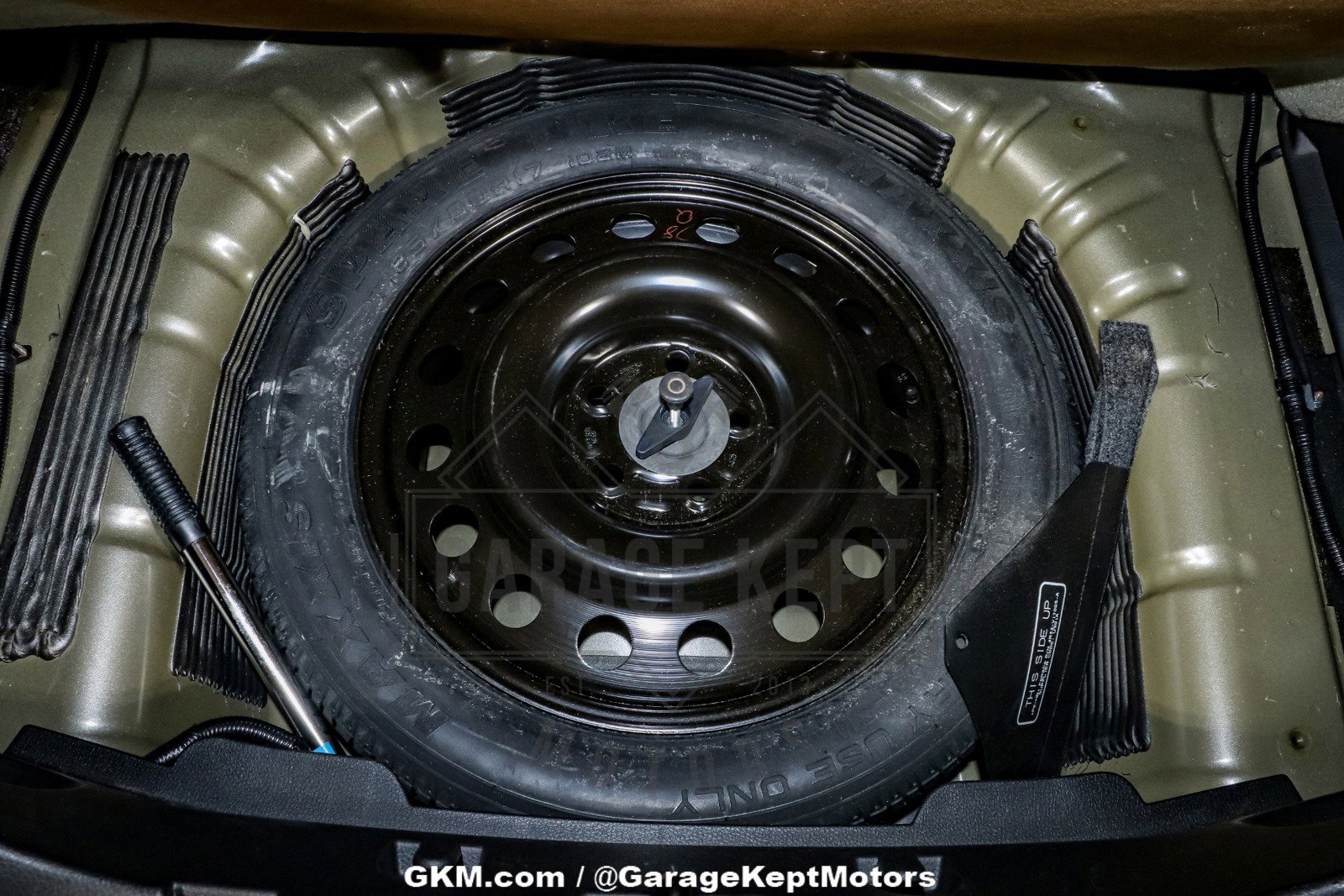 Used 2005 Ford Mustang GT image 90