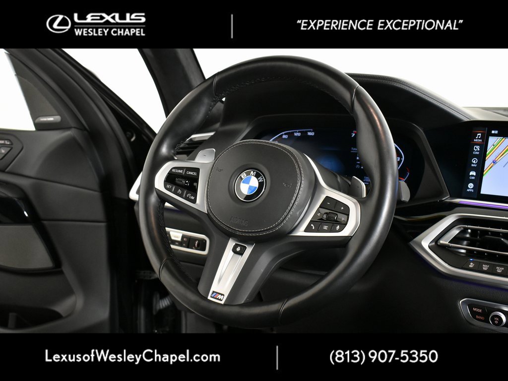 Used 2022 BMW X7 M50i w/ Luxury Seating Package image 31