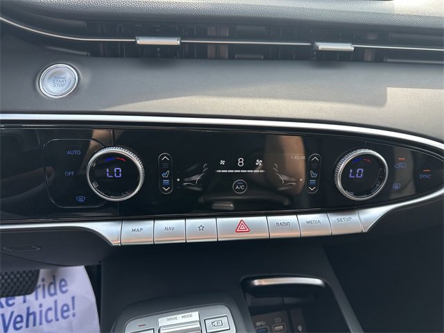 Used 2022 Genesis GV70 2.5T w/ Select Package image 23