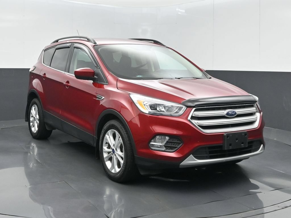 Used 2018 Ford Escape SEL FWD image 3