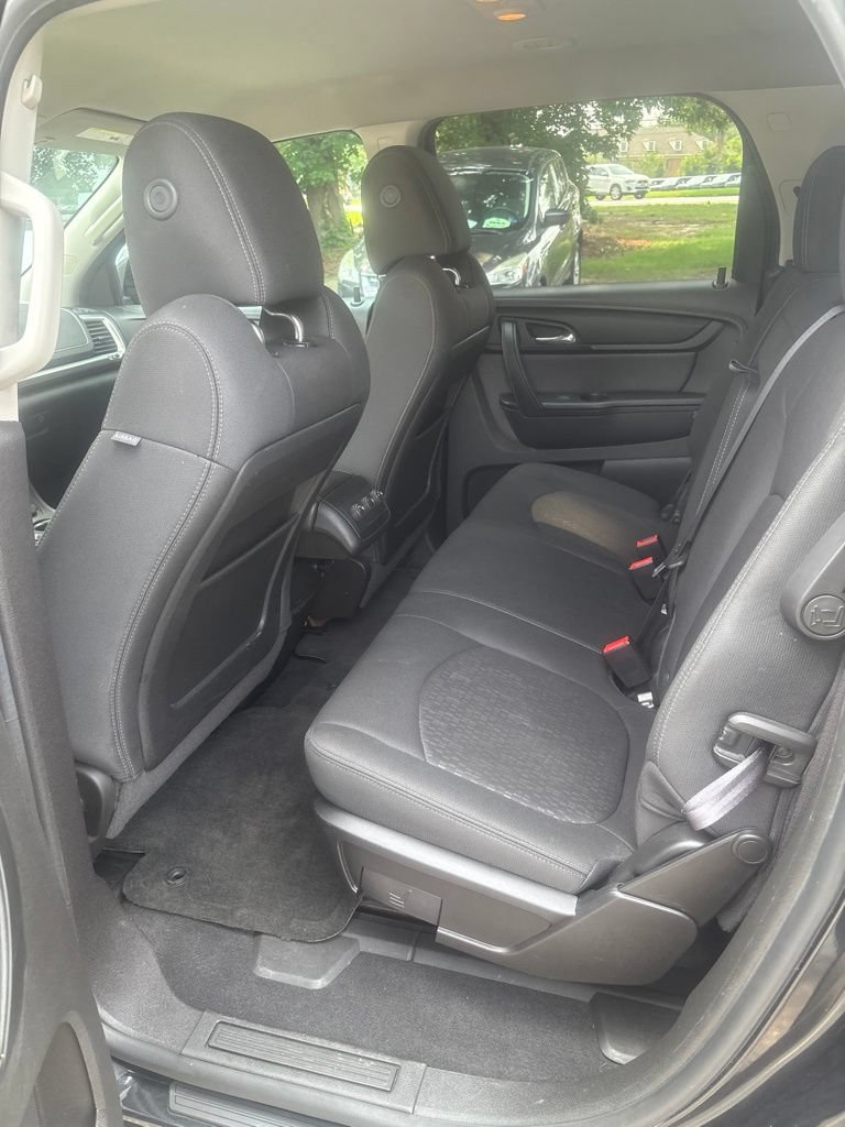 Used 2013 GMC Acadia SLE FWD image 18