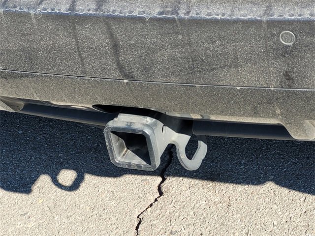 Used 2020 Ford Edge ST-Line w/ Class II Trailer Tow Package image 8