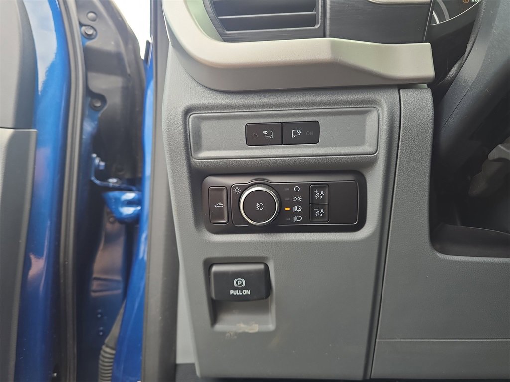 Used 2023 Ford F150 XLT w/ Trailer Tow Package image 14