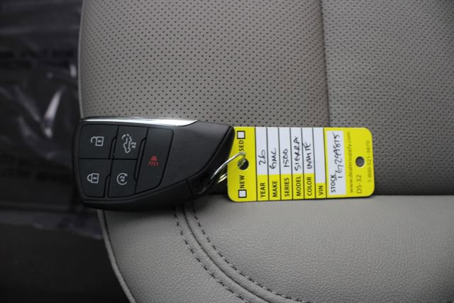 New 2026 GMC Sierra 1500 SLT image 8