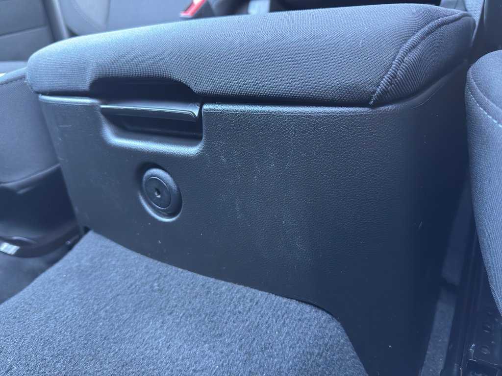 Used 2025 Chevrolet Silverado 1500 LT image 19