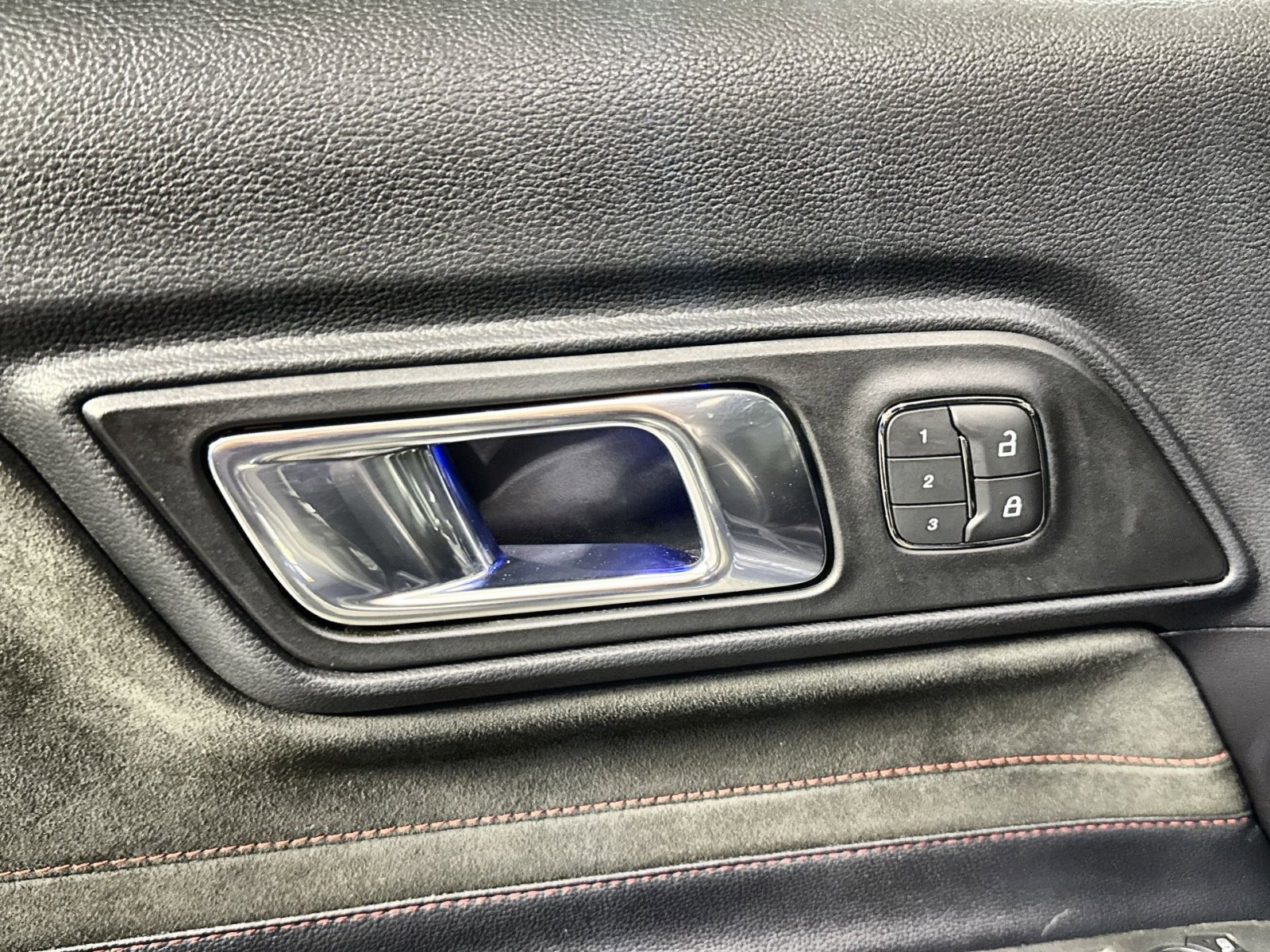 Used 2019 Ford Mustang GT Premium w/ Equipment Group 401A image 16