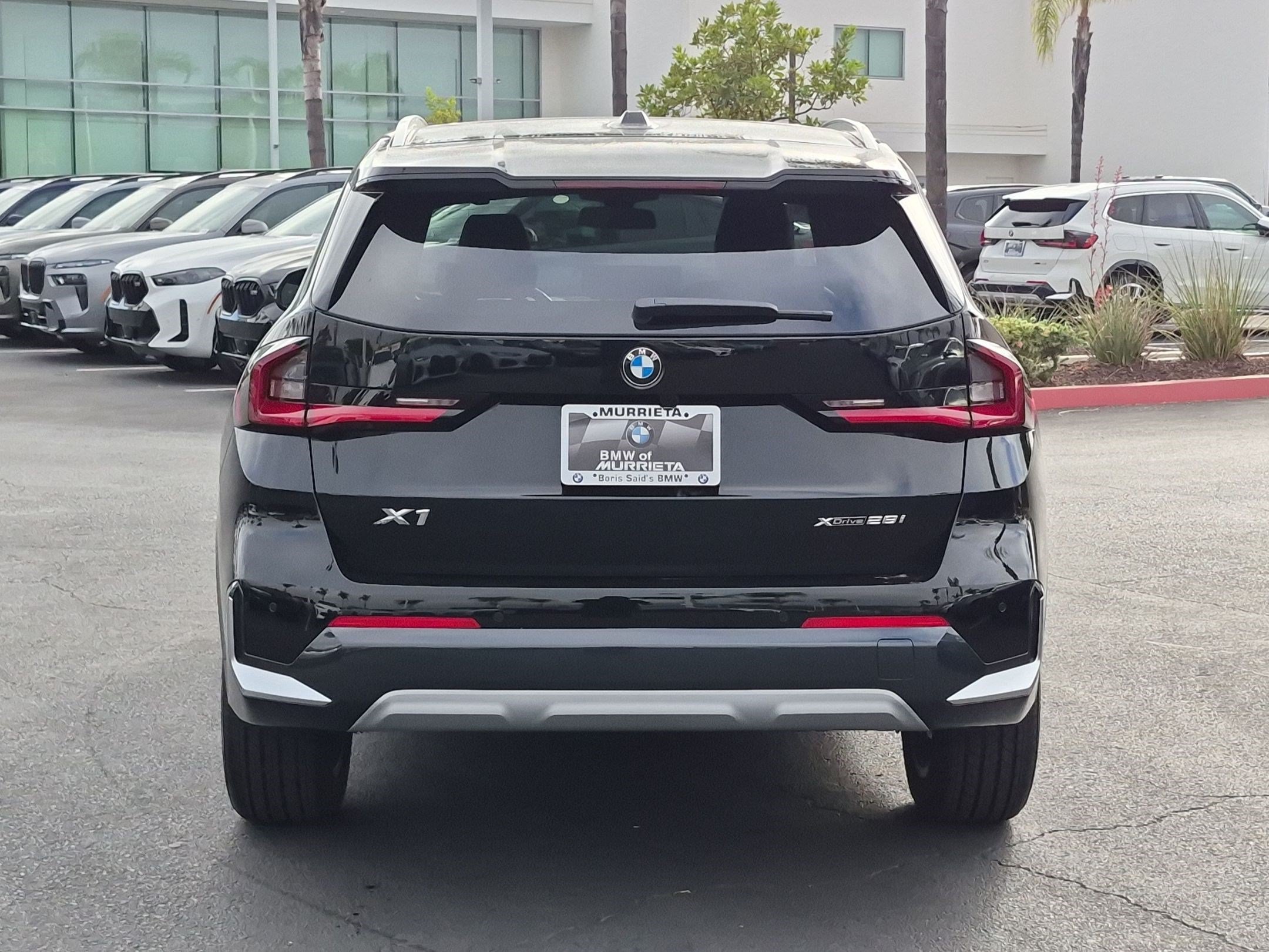 New 2027 BMW X1 xDrive28i AWD/4WD image 9