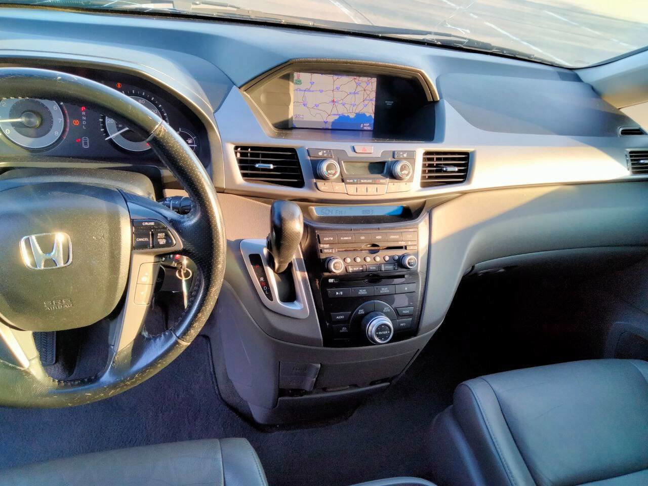 Used 2011 Honda Odyssey Touring image 15