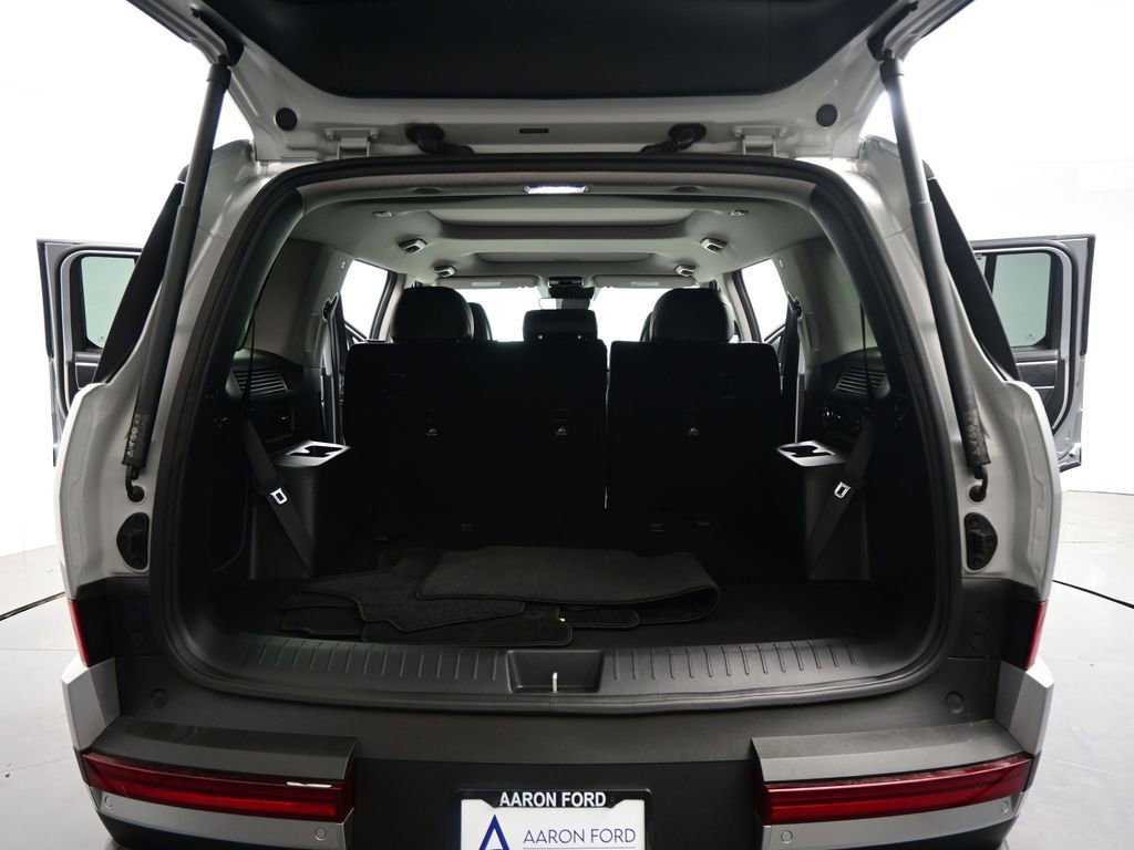 Used 2024 Hyundai Santa Fe Limited AWD/4WD image 32