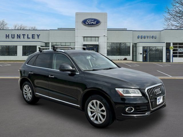 Used 2015 Audi Q5 2.0T Premium Plus w/ Technology Package AWD/4WD image 2