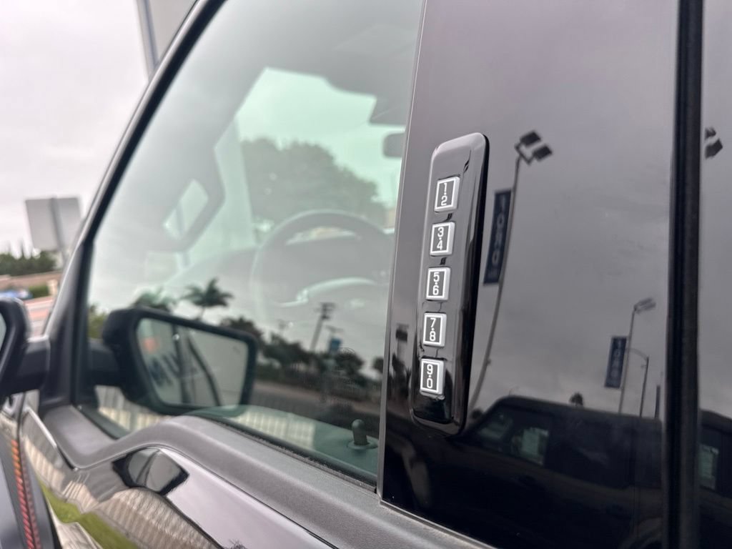 Used 2026 Ford F150 Raptor w/ Equipment Group 803A Raptor R AWD/4WD image 17