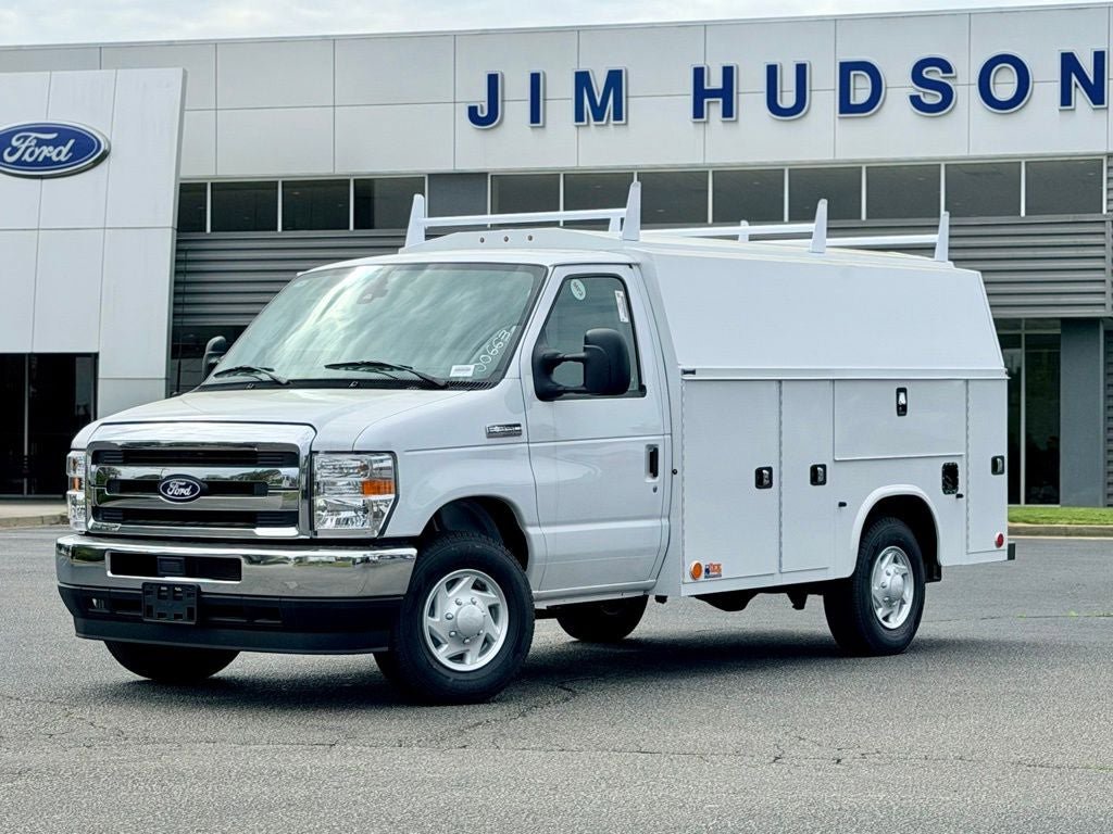 New 2027 Ford E-350 and Econoline 350 Super Duty w/ Power Equipment Group image 2