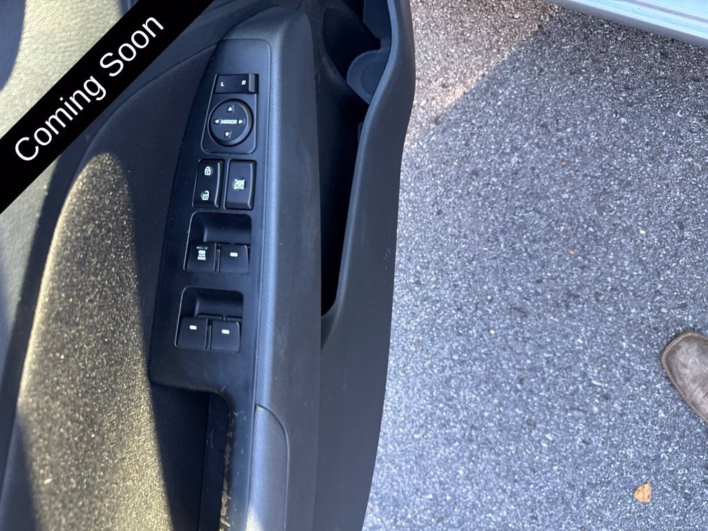 Used 2018 Hyundai Elantra SEL FWD image 11