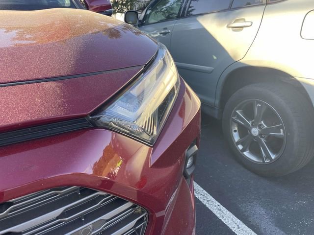 Used 2023 Toyota RAV4 Limited image 5