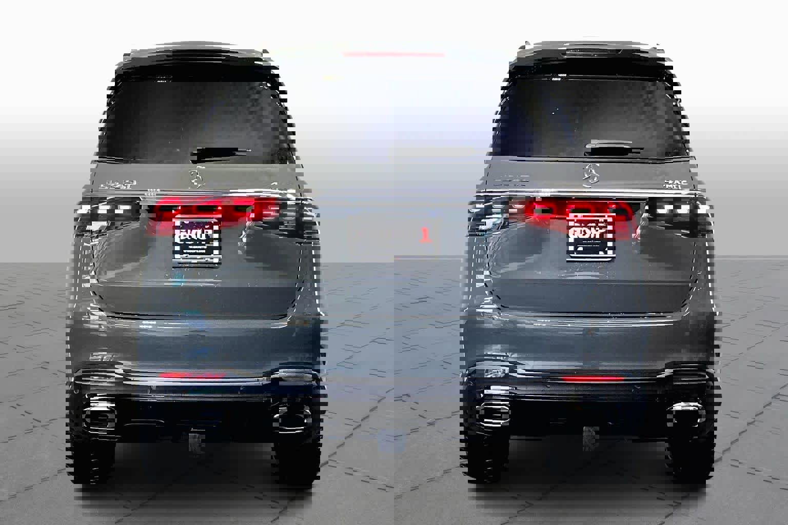 New 2026 Mercedes-Benz GLS 450 4MATIC image 4