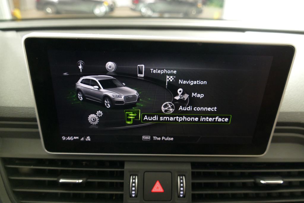 Used 2019 Audi Q5 2.0T Premium Plus w/ Premium Plus Package image 16